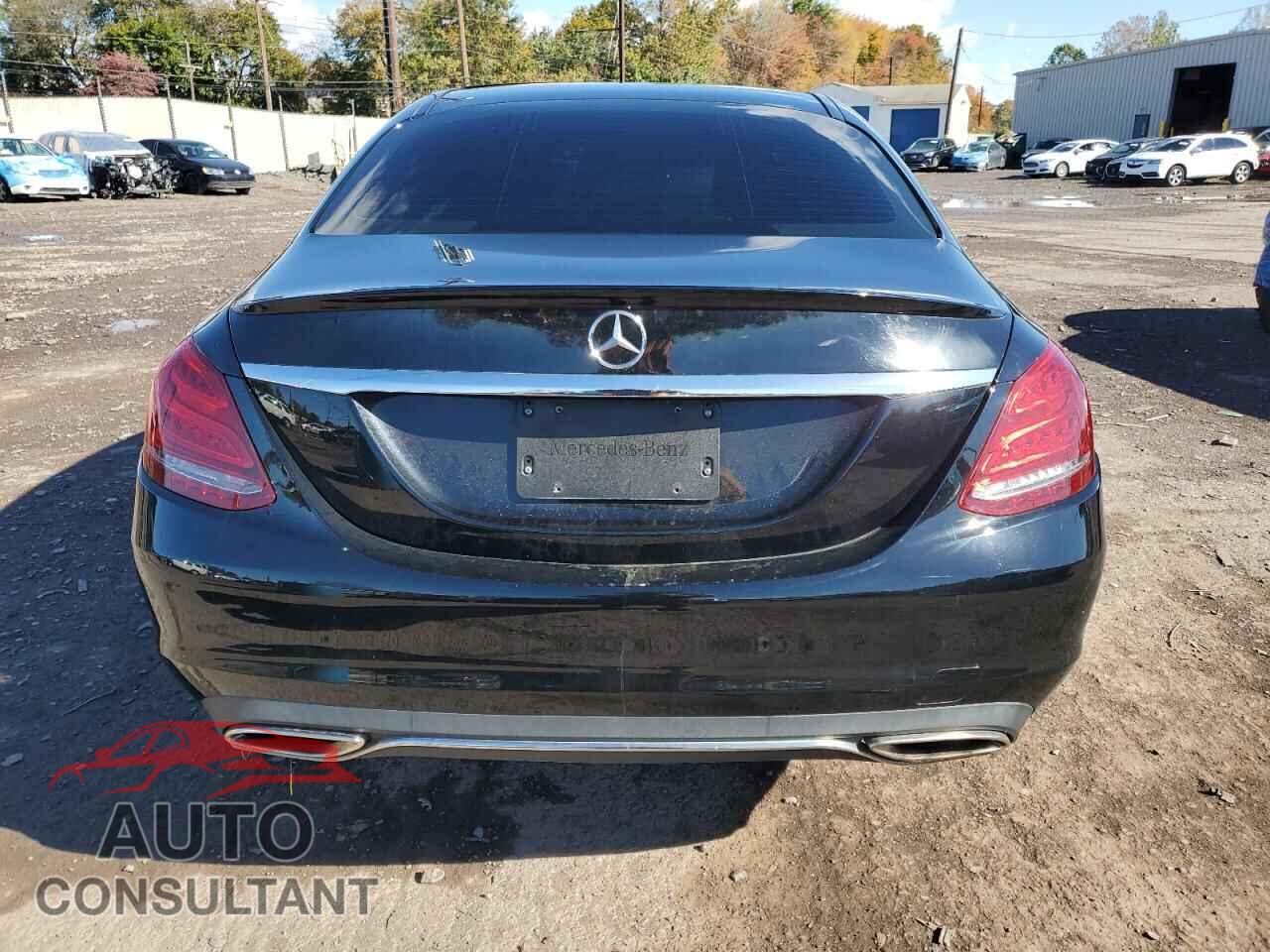 MERCEDES-BENZ C-CLASS 2016 - 55SWF4KB0GU104819