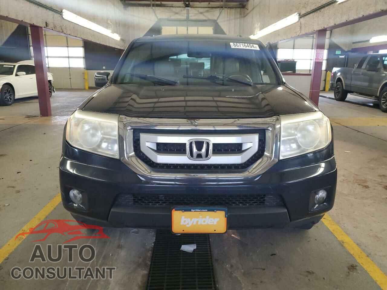 HONDA PILOT 2009 - 5FNYF486X9B019896