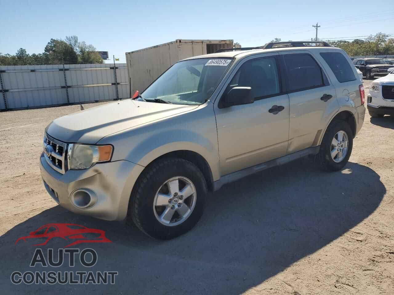 FORD ESCAPE 2010 - 1FMCU0C75AKB18721