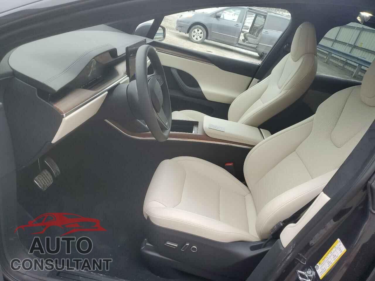TESLA MODEL X 2024 - 7SAXCDE55RF449676