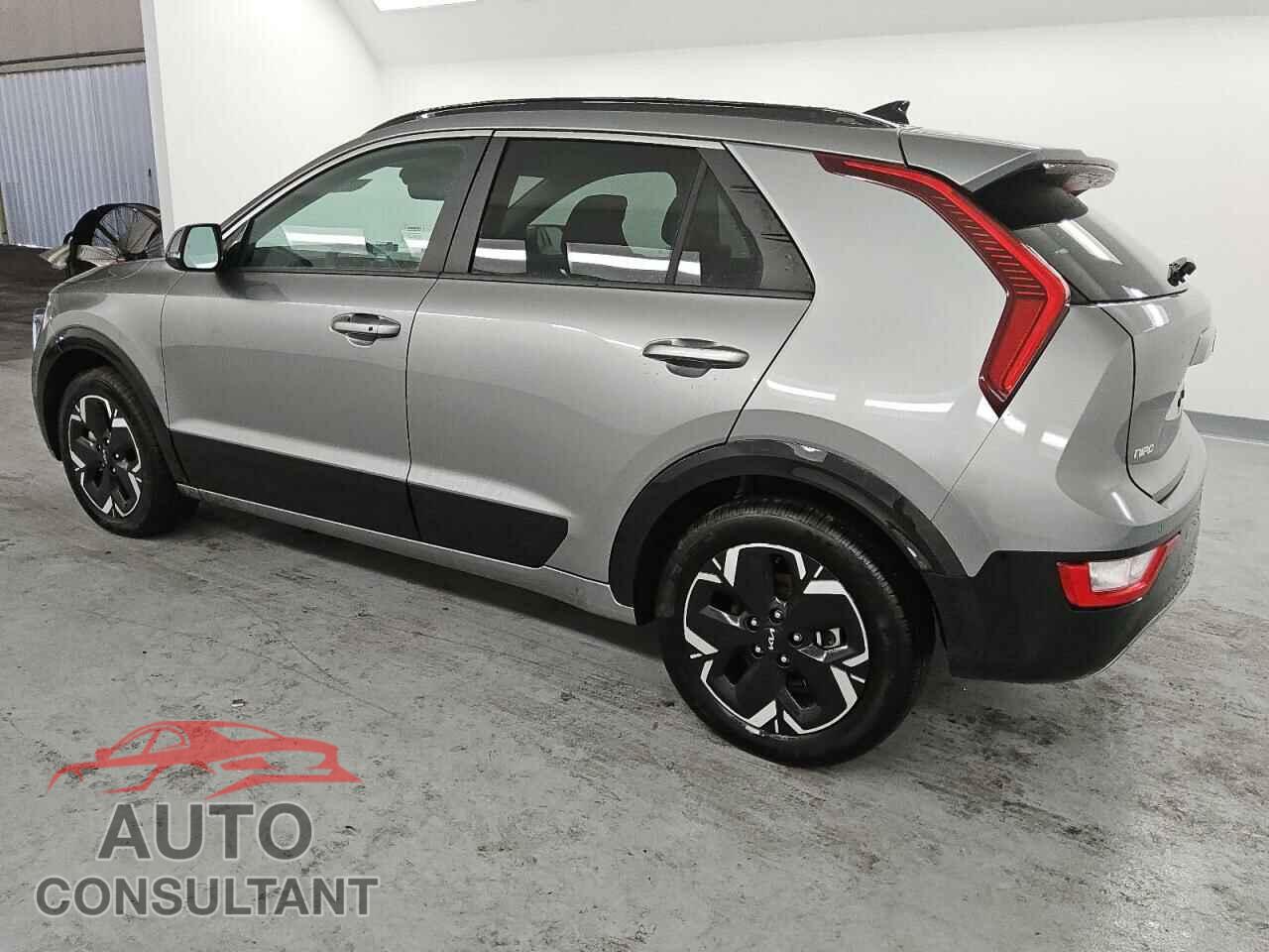 KIA NIRO WIND 2024 - KNDCR3L10R5111043
