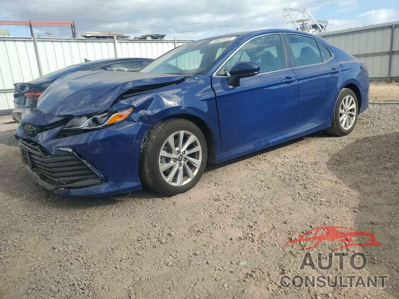 TOYOTA CAMRY 2024 - 4T1C11AK1RU195382