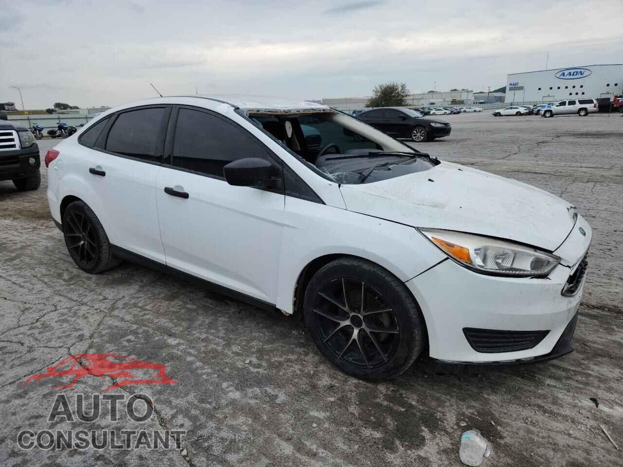 FORD FOCUS 2018 - 1FADP3E29JL201541