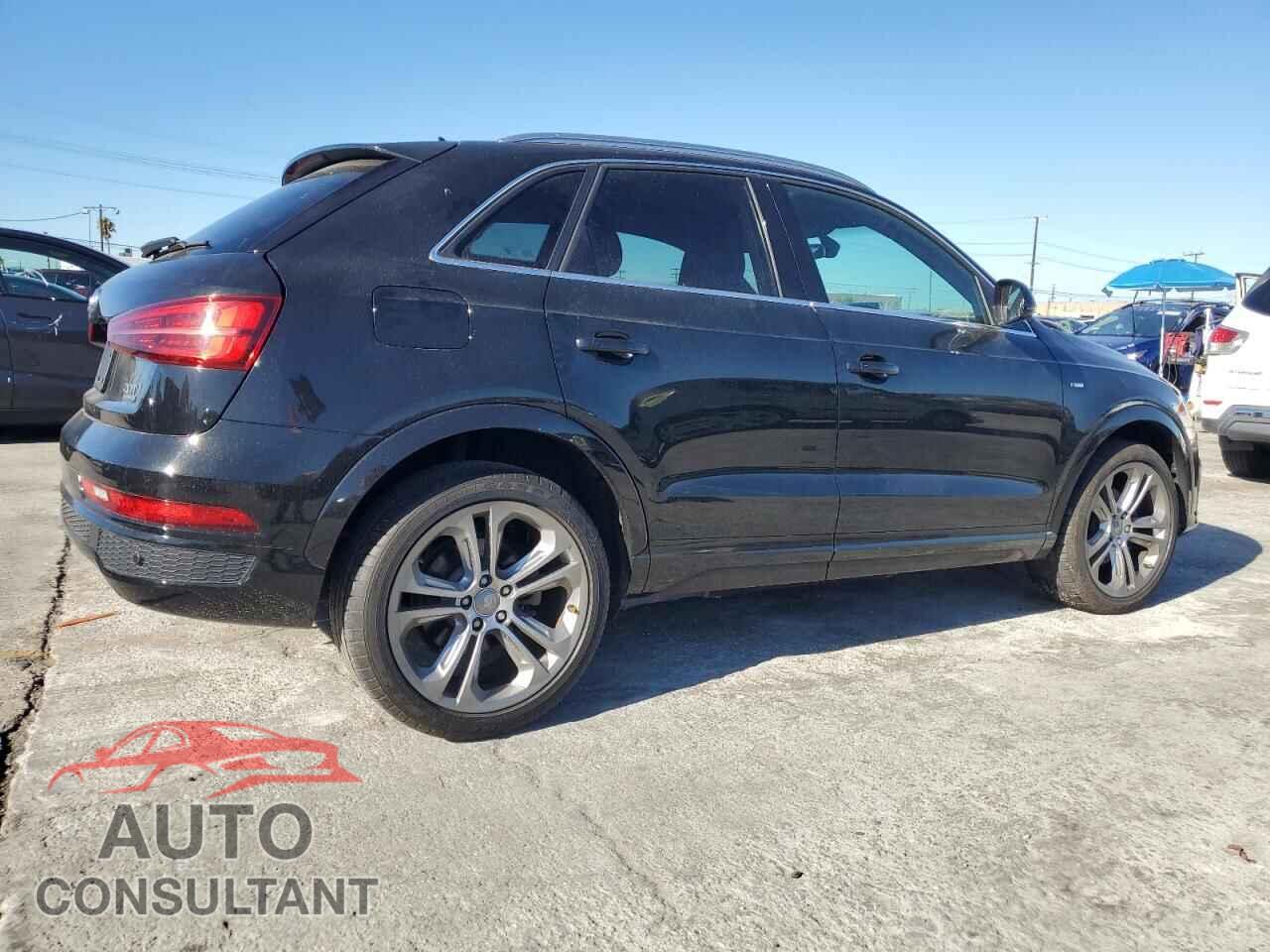 AUDI Q3 2017 - WA1GCCFS4HR000357