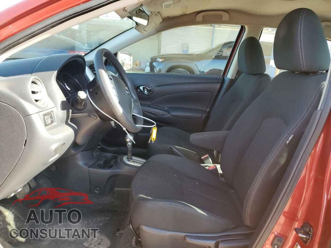 NISSAN VERSA 2019 - 3N1CN7AP3KL850104
