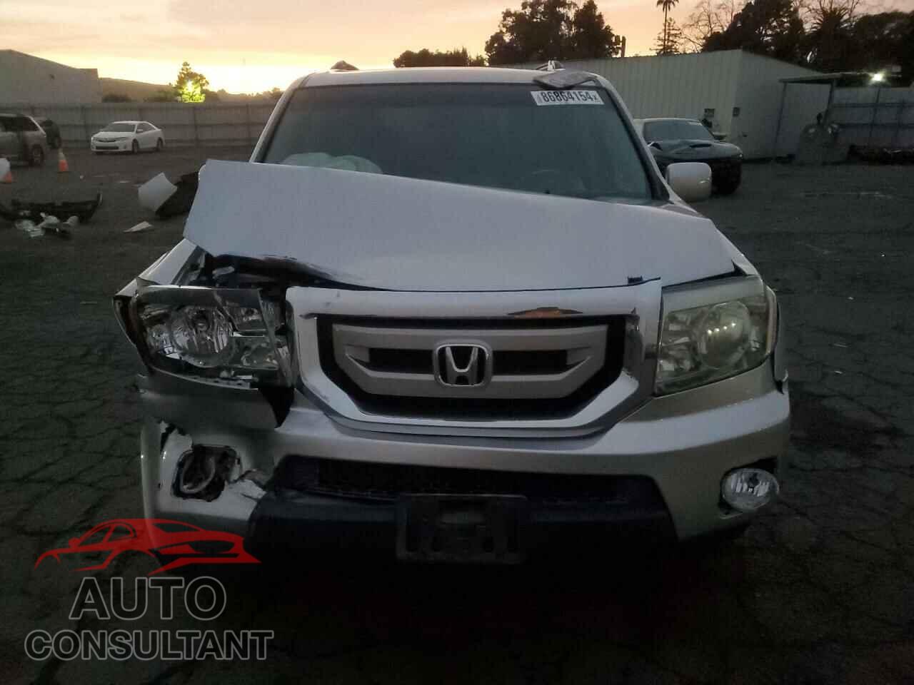 HONDA PILOT 2011 - 5FNYF4H9XBB087860