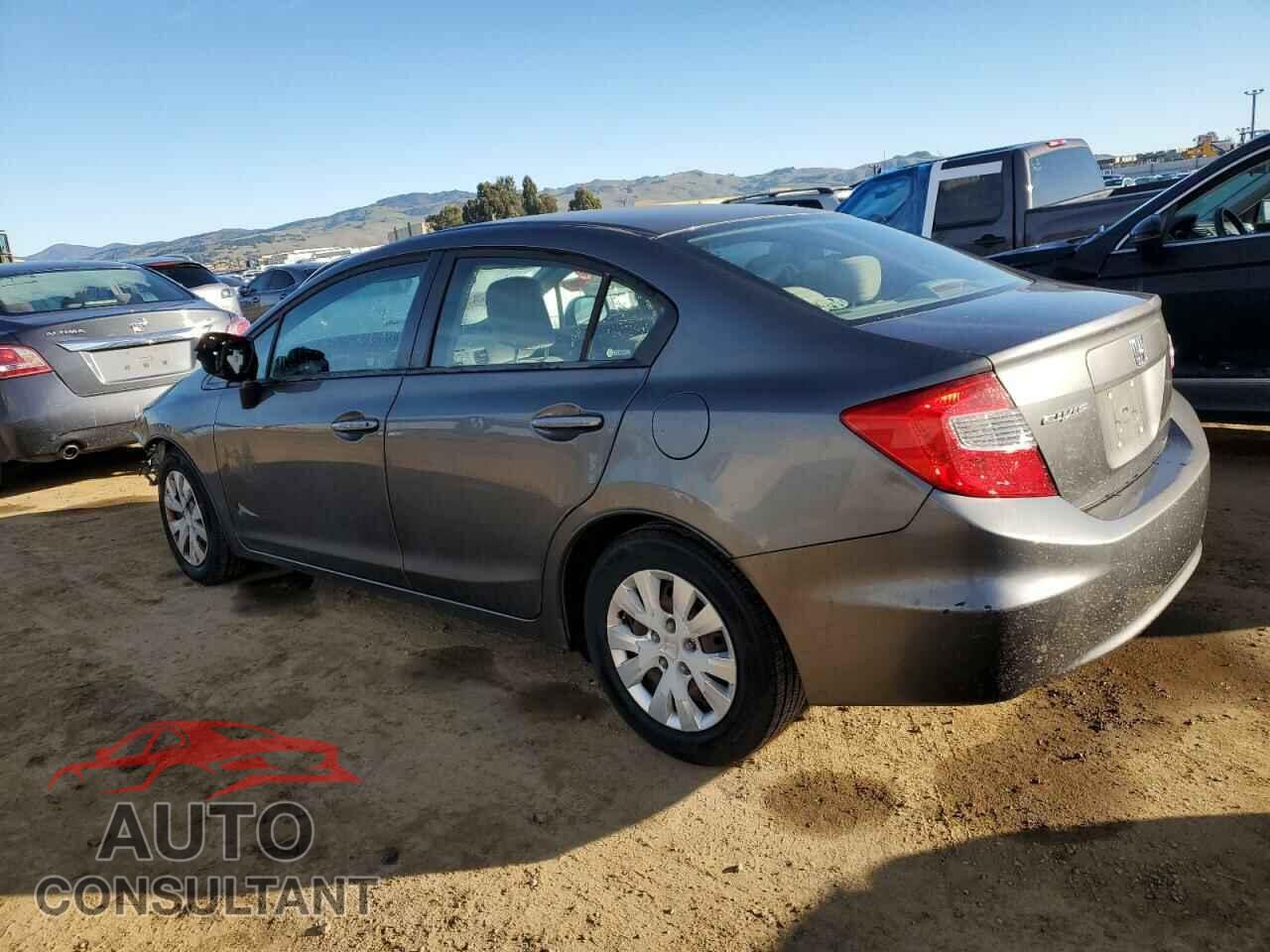 HONDA CIVIC 2012 - 2HGFB2F52CH303396