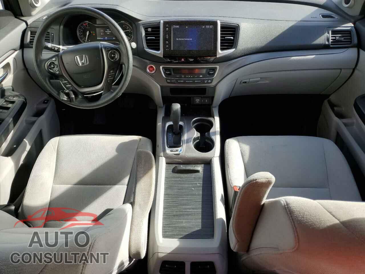 HONDA PILOT 2017 - 5FNYF6H31HB079355