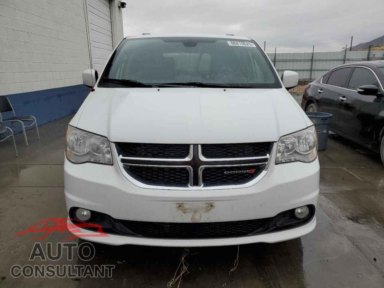 DODGE CARAVAN 2018 - 2C4RDGCG2JR300661