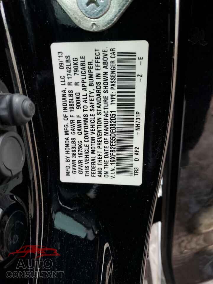 HONDA CIVIC 2013 - 19XFB2E55DE082051