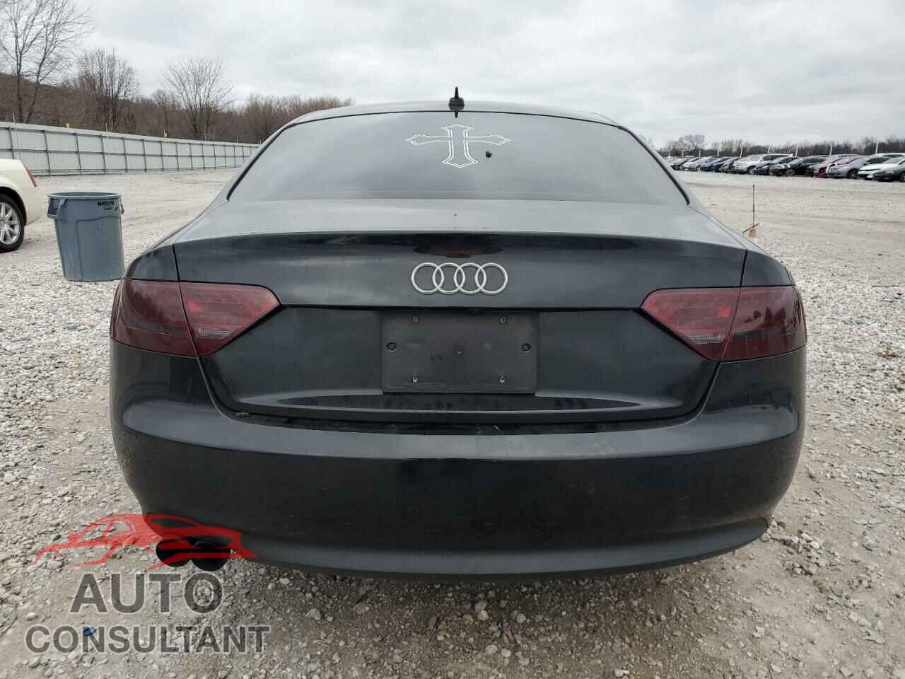 AUDI A5 2012 - WAURFAFR8CA002060