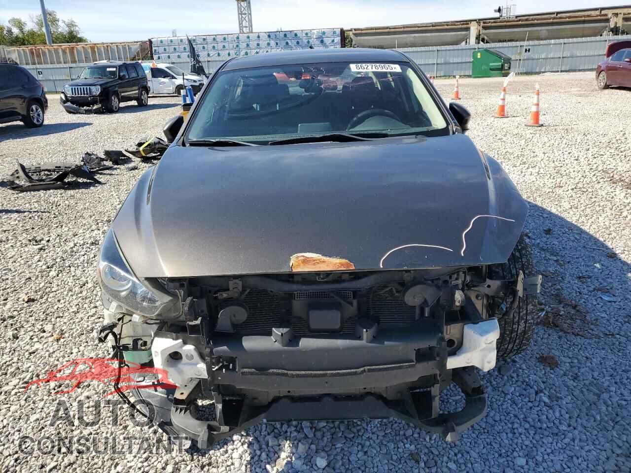 MAZDA 3 2017 - 3MZBN1U73HM104267
