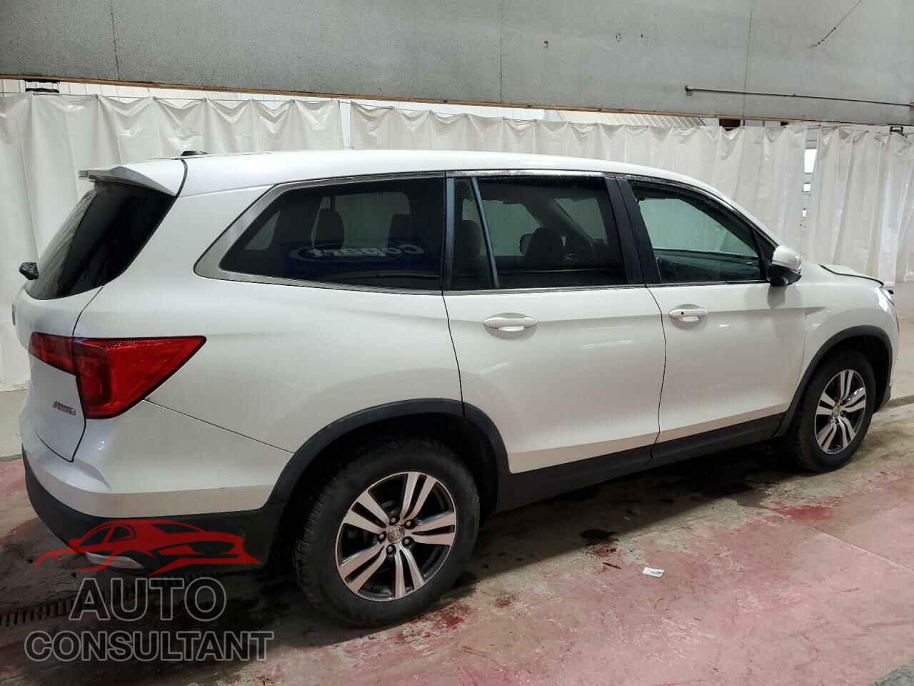 HONDA PILOT 2016 - 5FNYF6H55GB014010