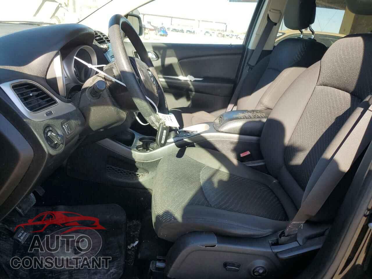 DODGE JOURNEY 2015 - 3C4PDCBG7FT673524