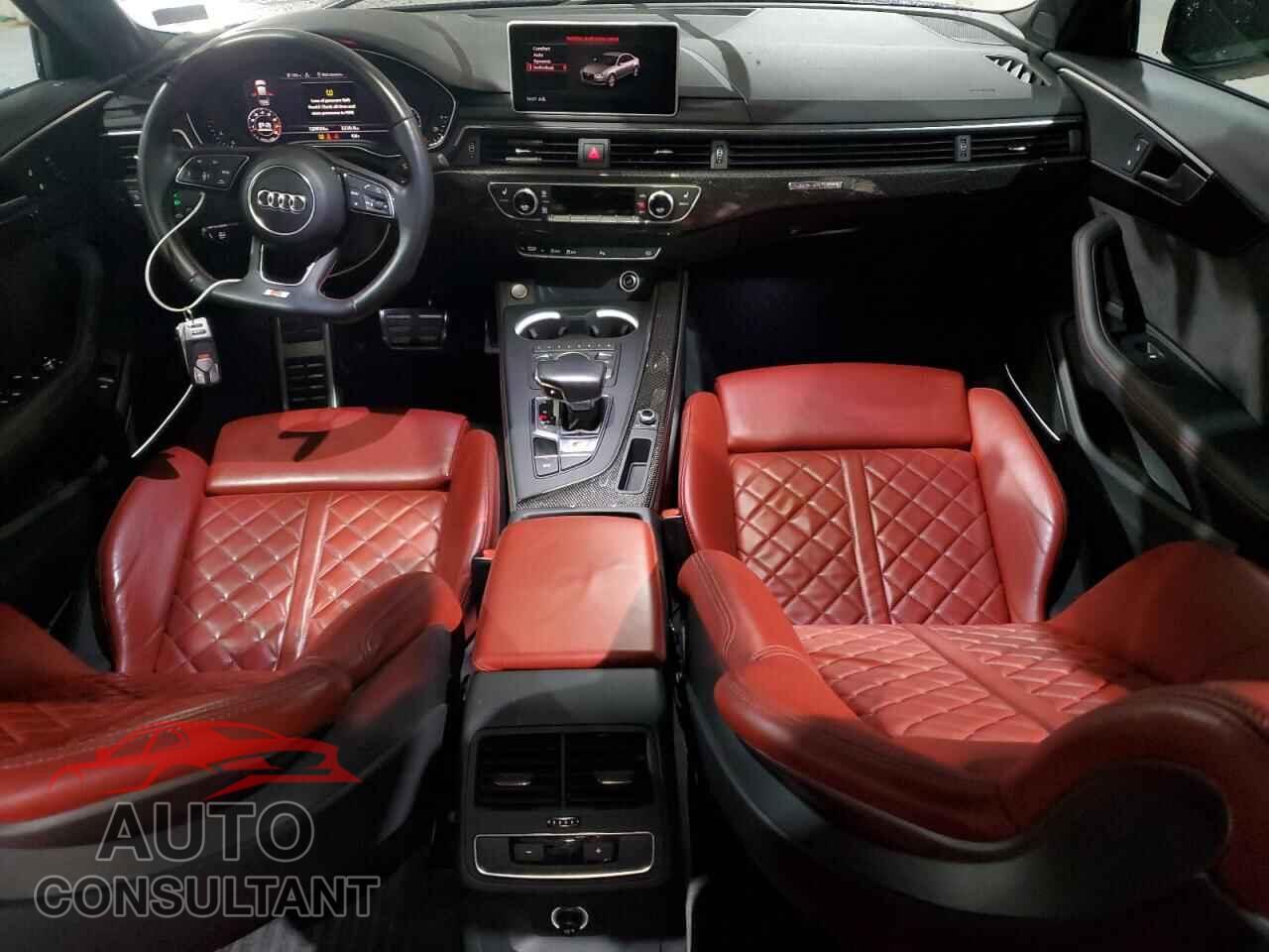 AUDI S4/RS4 2018 - WAUB4AF43JA007949