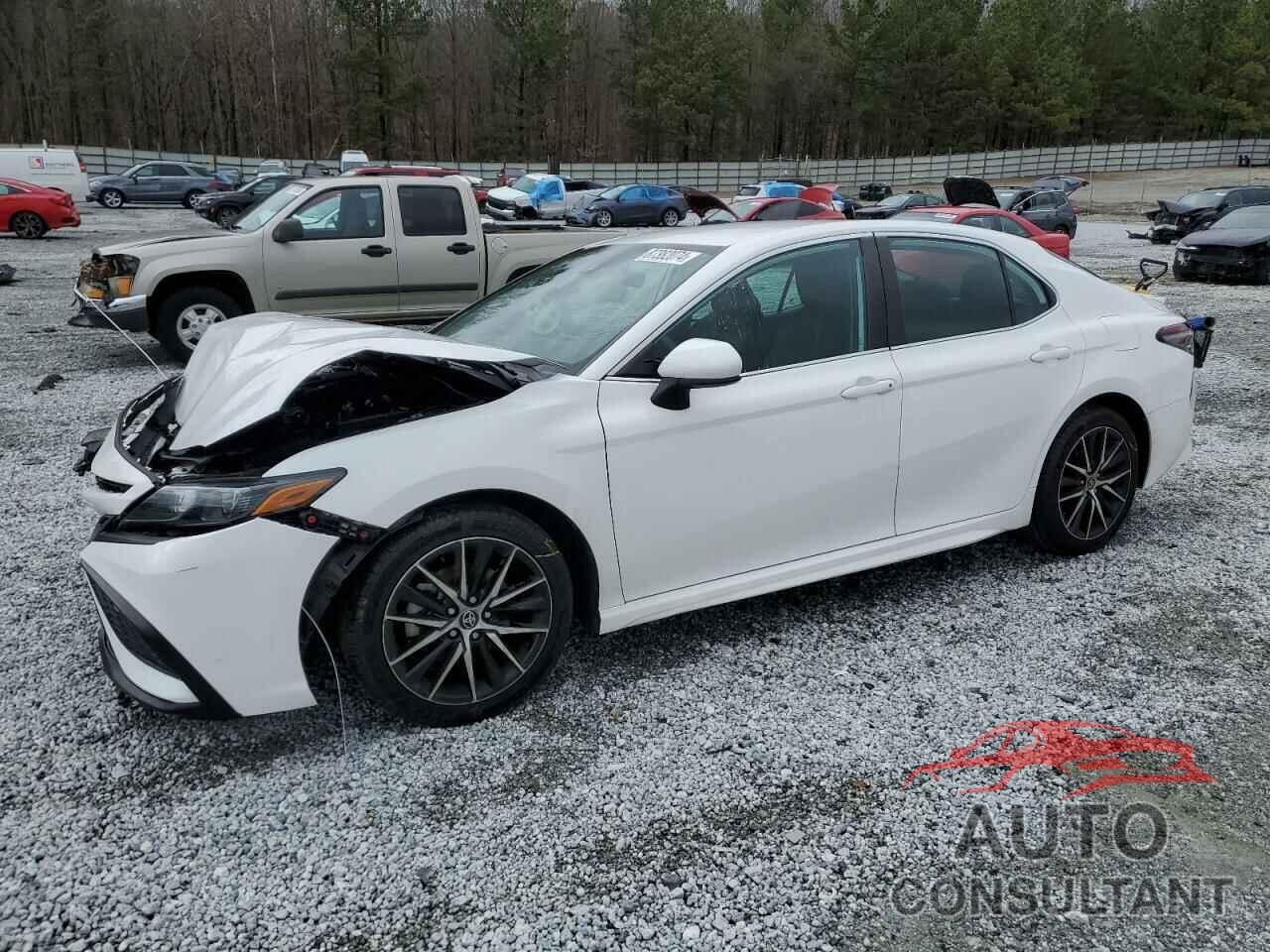 TOYOTA CAMRY 2021 - 4T1G11AK6MU599871