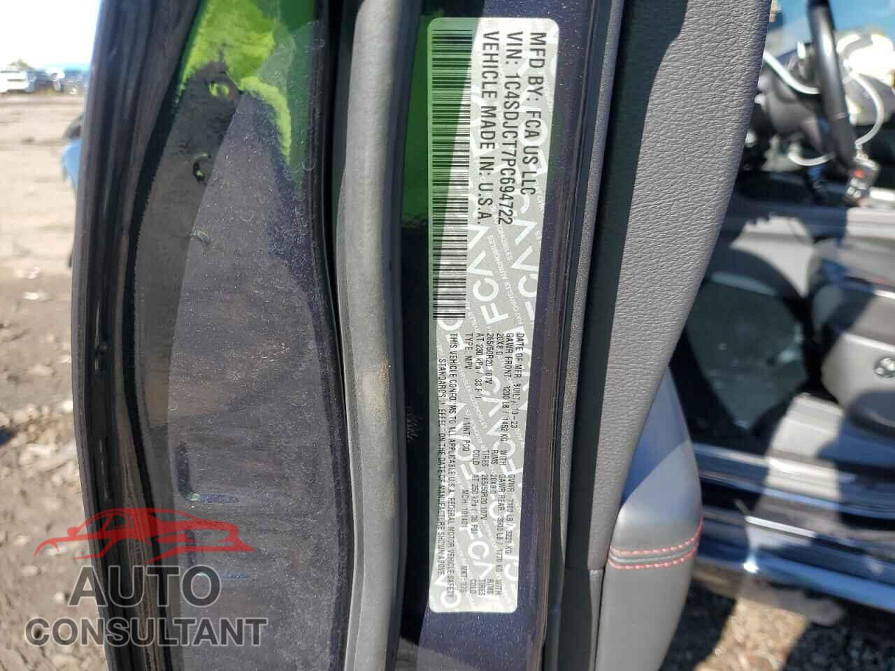 DODGE DURANGO 2023 - 1C4SDJCT7PC694722