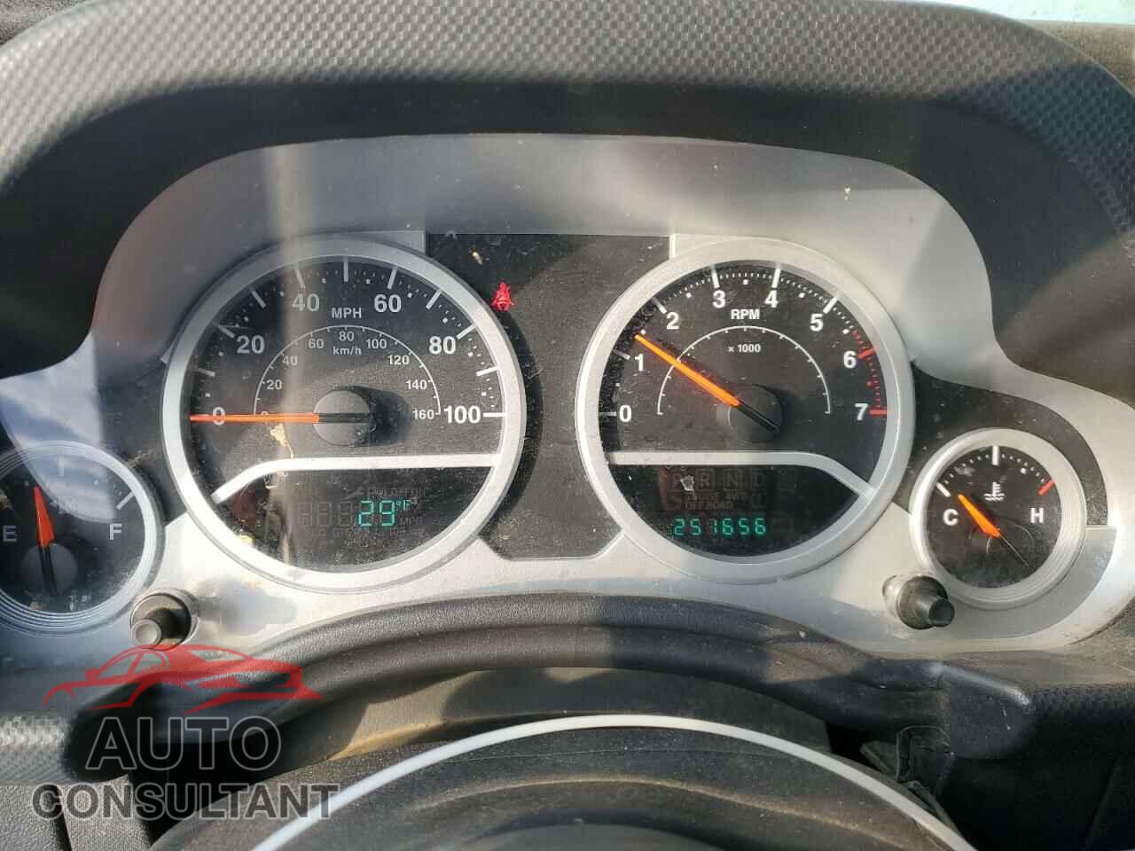 JEEP WRANGLER 2010 - 1J4BA6H17AL181405