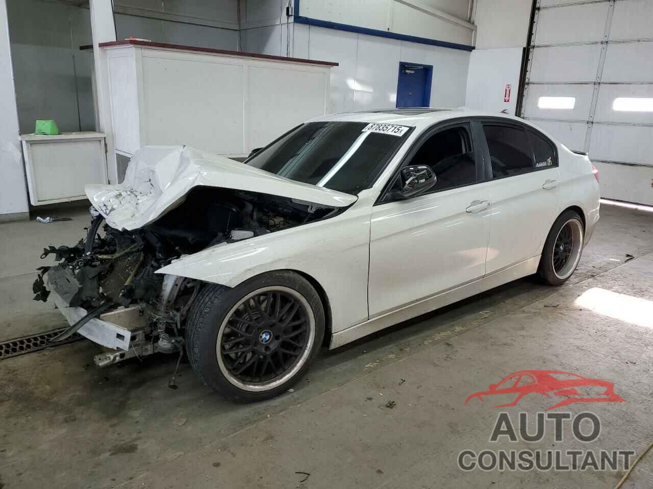 BMW 3 SERIES 2012 - WBA3A9C59CF269862