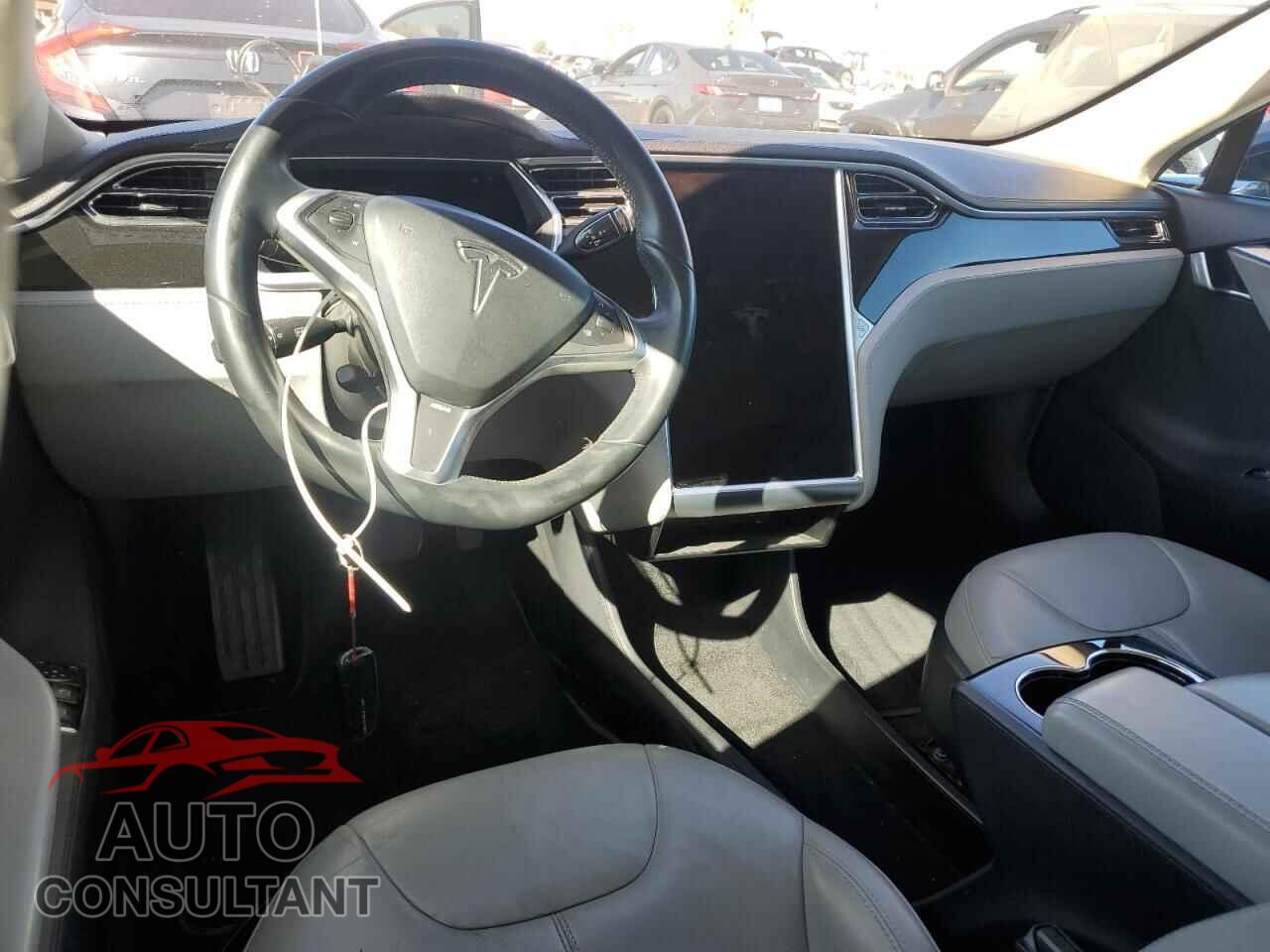 TESLA MODEL S 2013 - 5YJSA1CG4DFP09431