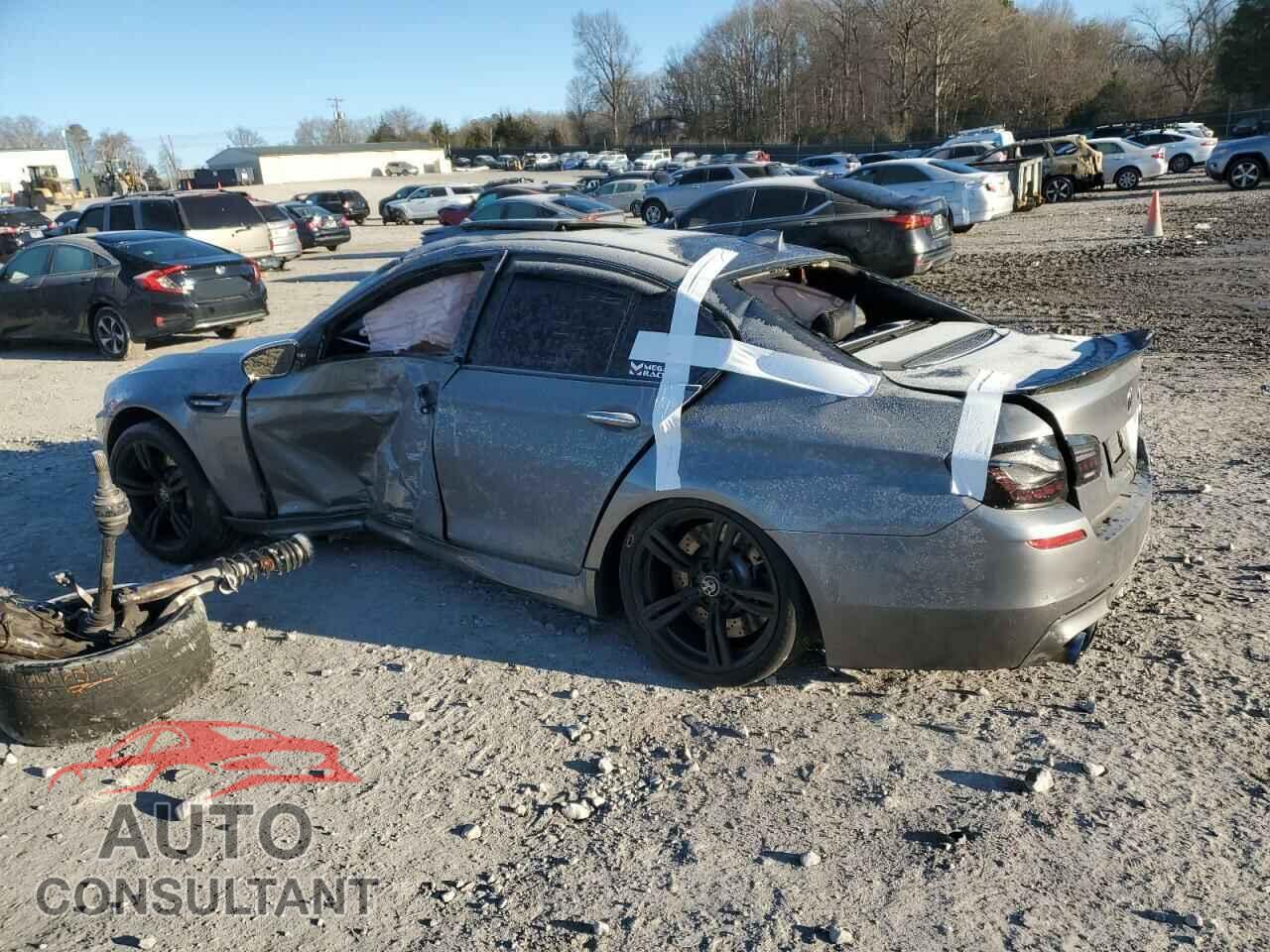 BMW M5 2014 - WBSFV9C57ED593159