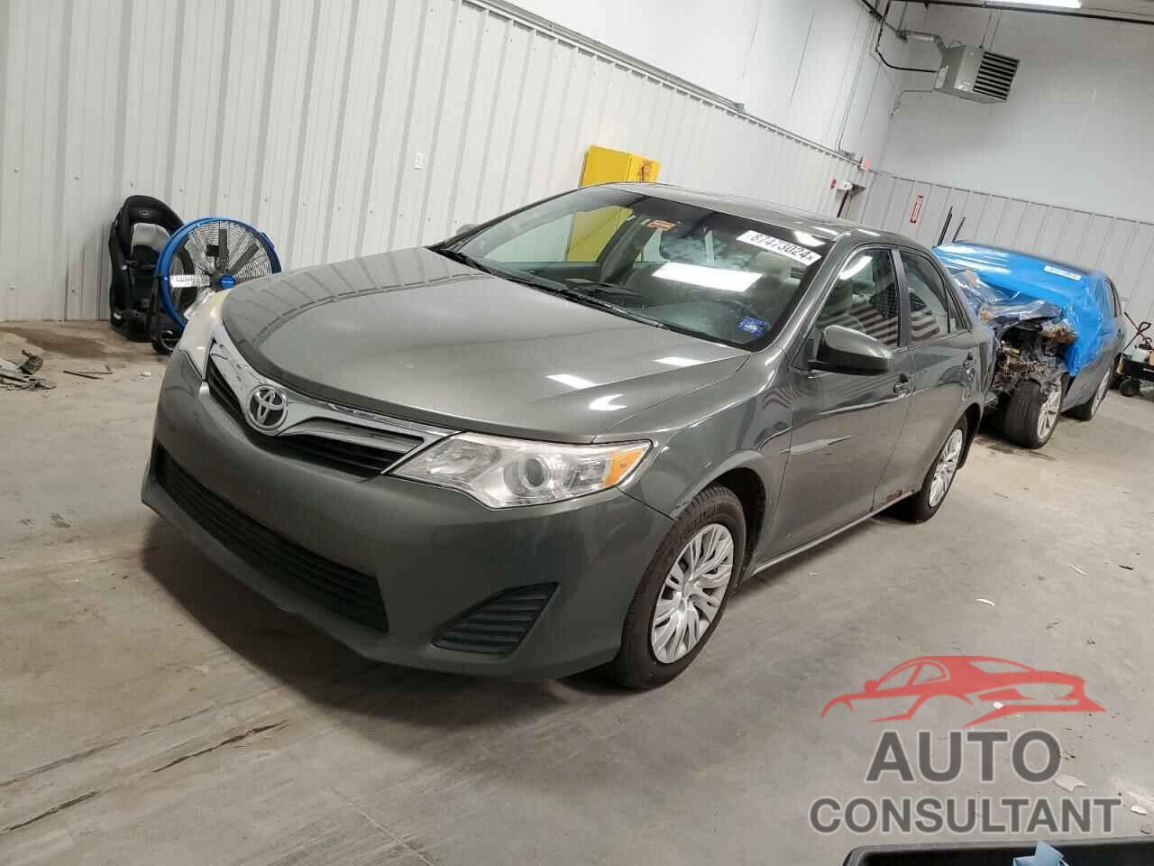 TOYOTA CAMRY 2012 - 4T4BF1FK8CR160437