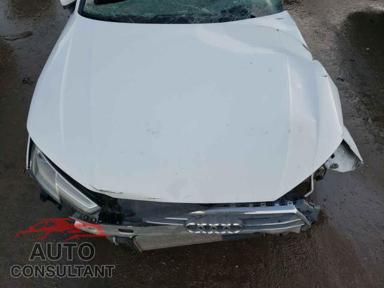 AUDI A4 2017 - WAUDNAF43HN058604