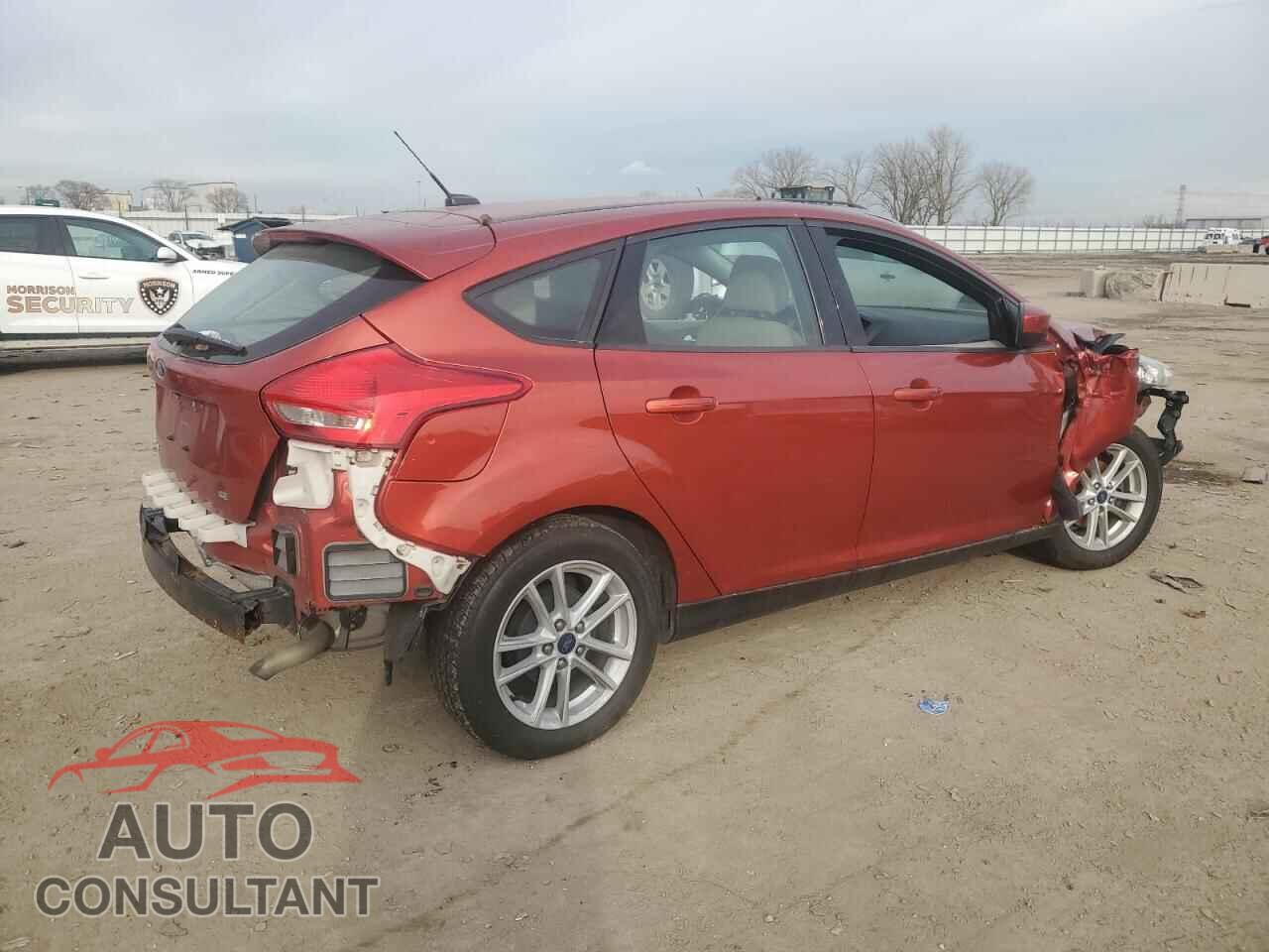 FORD FOCUS 2018 - 1FADP3K22JL252996