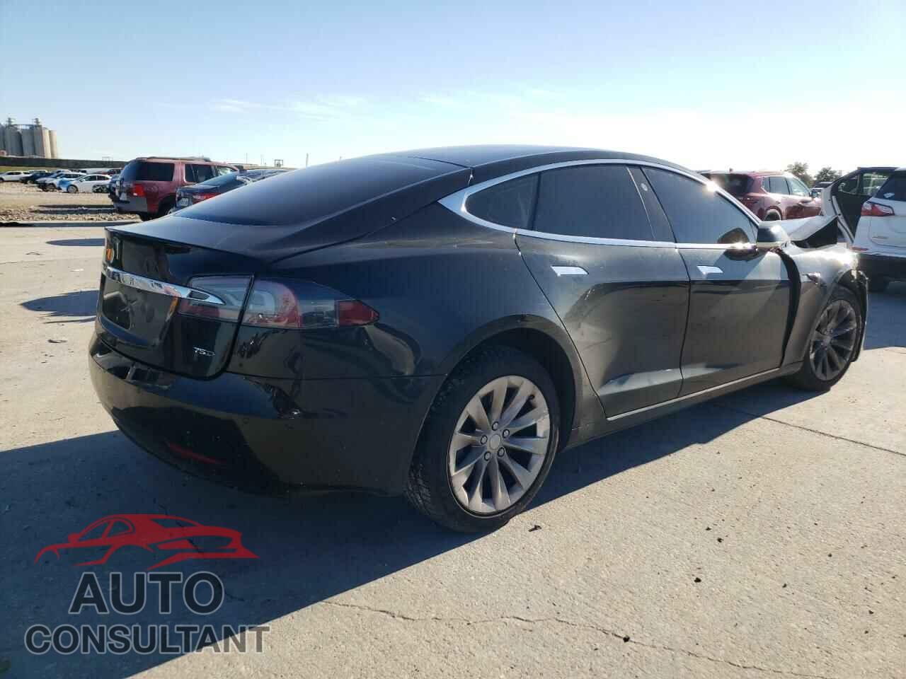 TESLA MODEL S 2017 - 5YJSA1E24HF232152