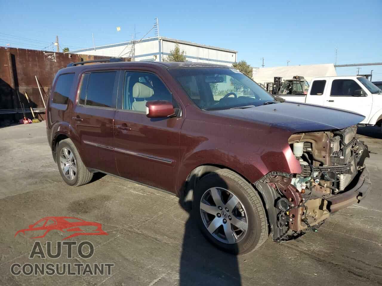 HONDA PILOT 2013 - 5FNYF4H99DB070129