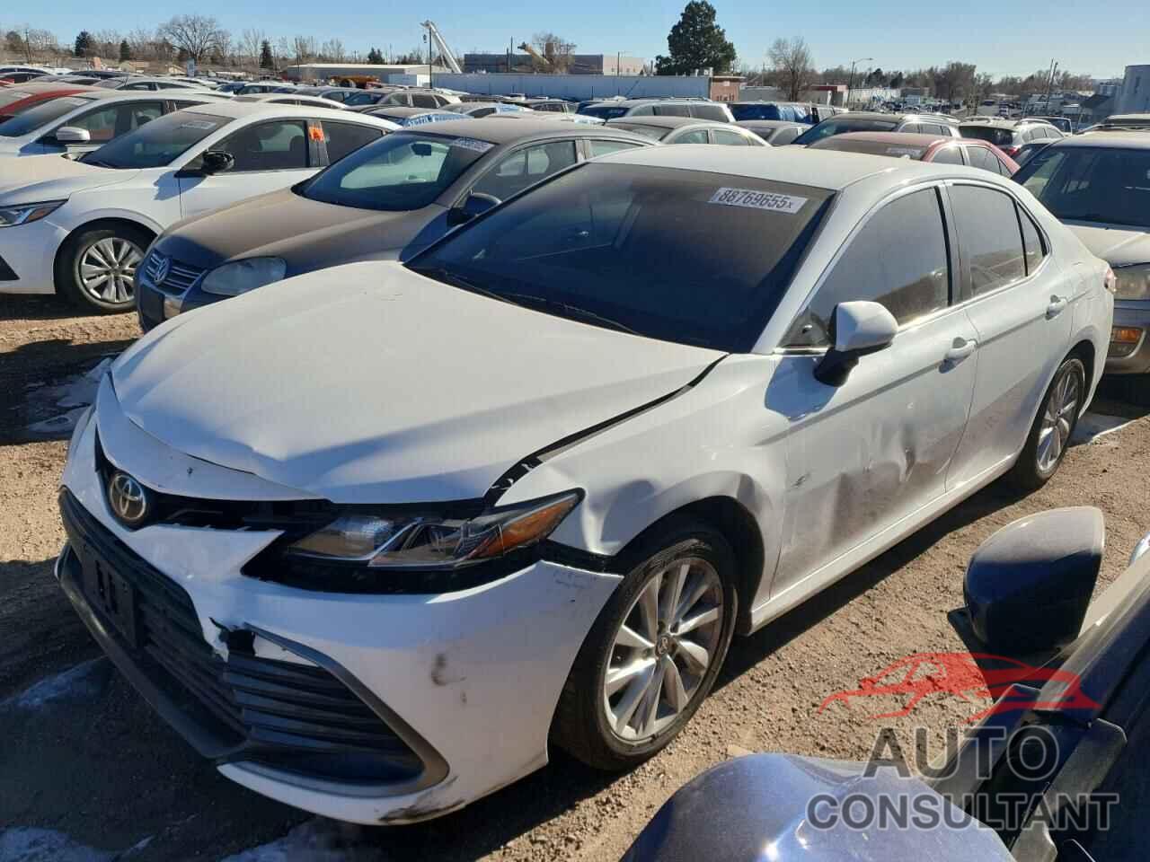 TOYOTA CAMRY 2021 - 4T1C11AK9MU447551
