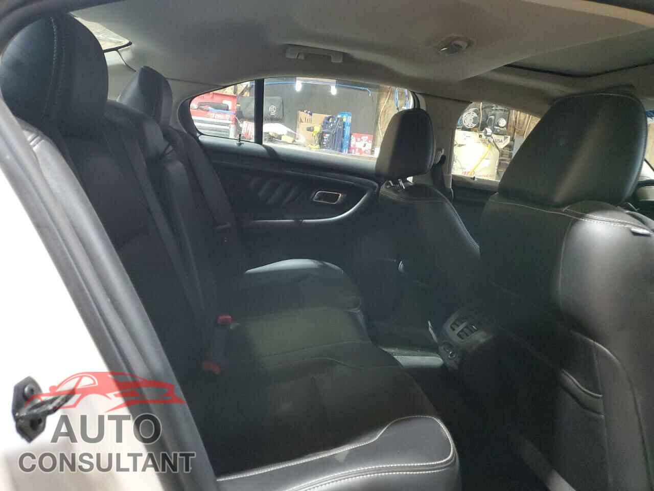FORD TAURUS 2012 - 1FAHP2JWXCG143763