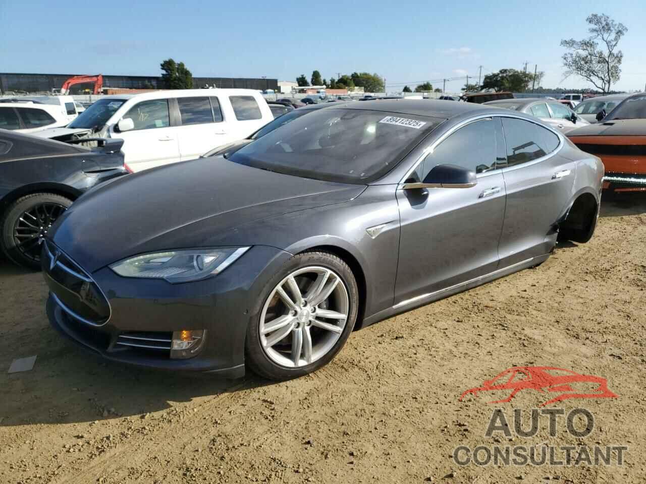 TESLA MODEL S 2014 - 5YJSA1S12EFP66192