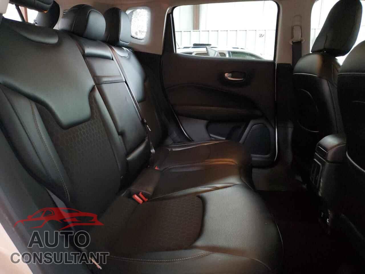 JEEP COMPASS 2017 - 3C4NJDBB3HT646155