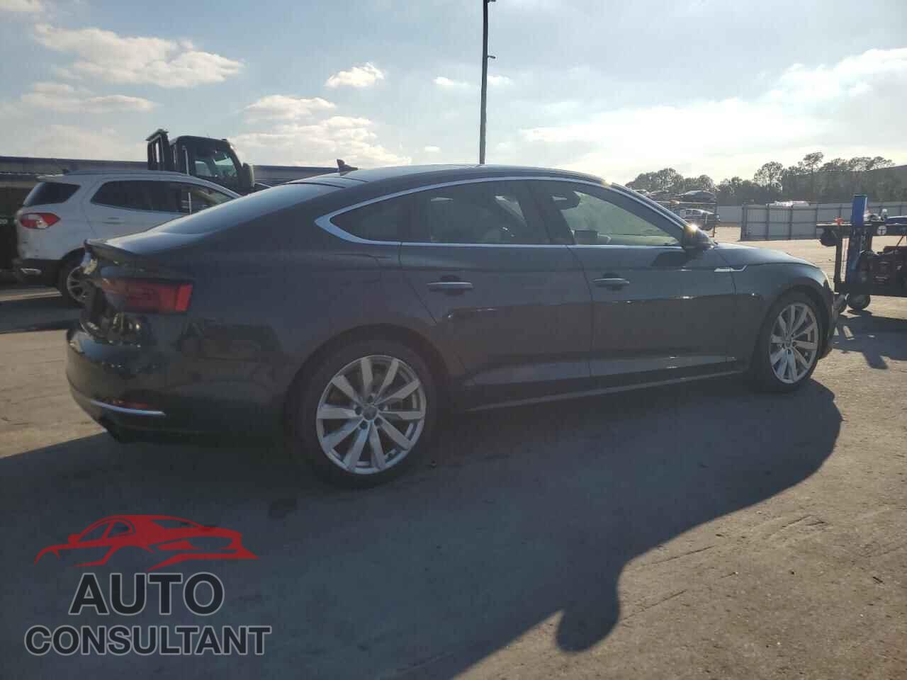 AUDI A5 2018 - WAUCNCF5XJA083951