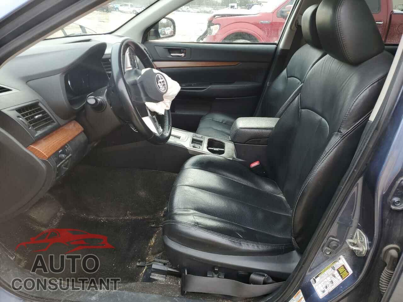 SUBARU OUTBACK 2013 - 4S4BRBJC7D3283760