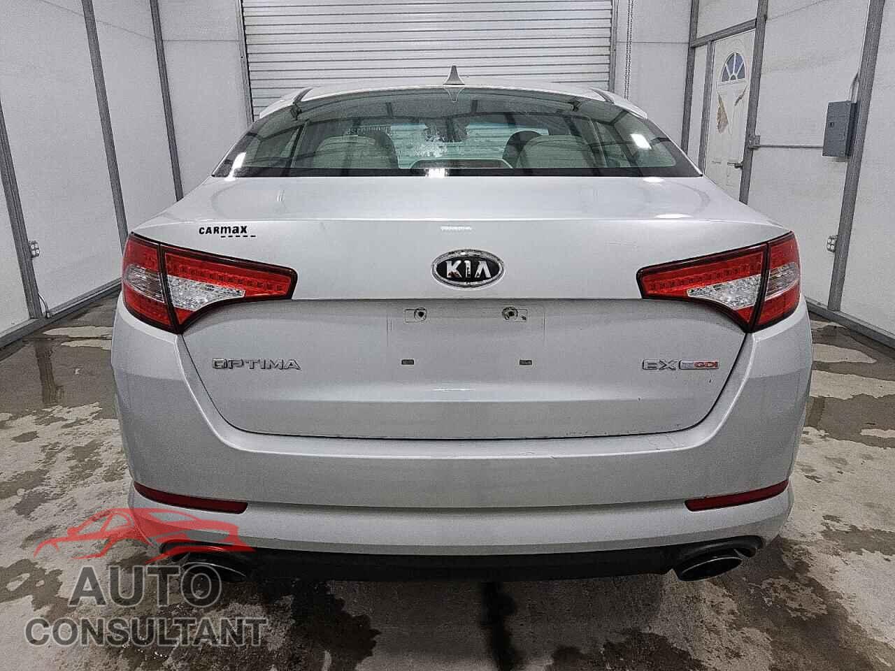 KIA OPTIMA 2012 - 5XXGN4A68CG031574