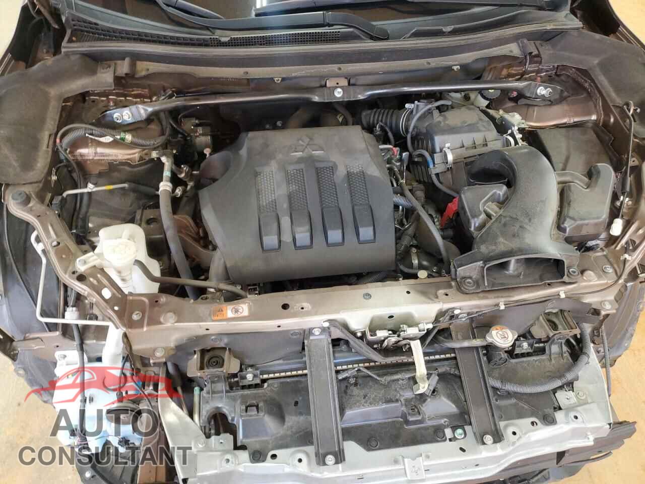 MITSUBISHI ECLIPSE 2018 - JA4AT5AA5JZ065627