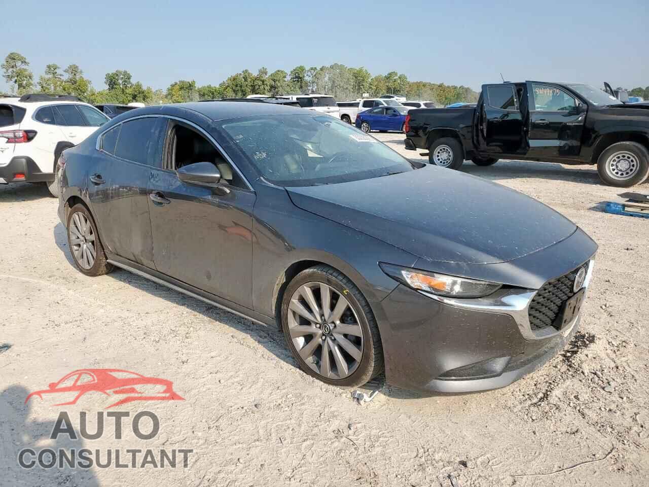 MAZDA 3 2019 - JM1BPACL9K1110106