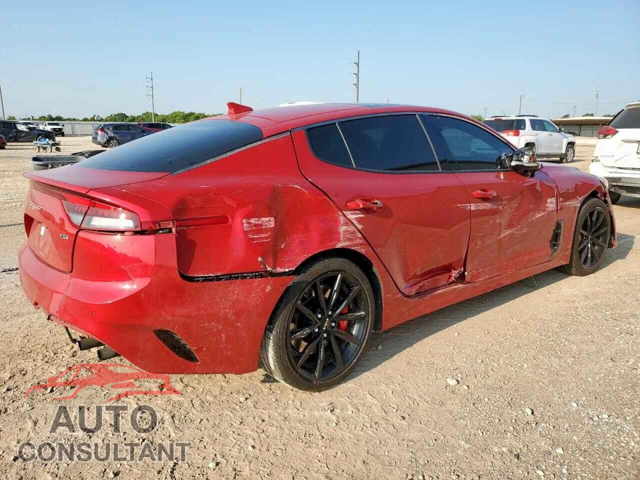 KIA STINGER 2023 - KNAE55LC5P6129575