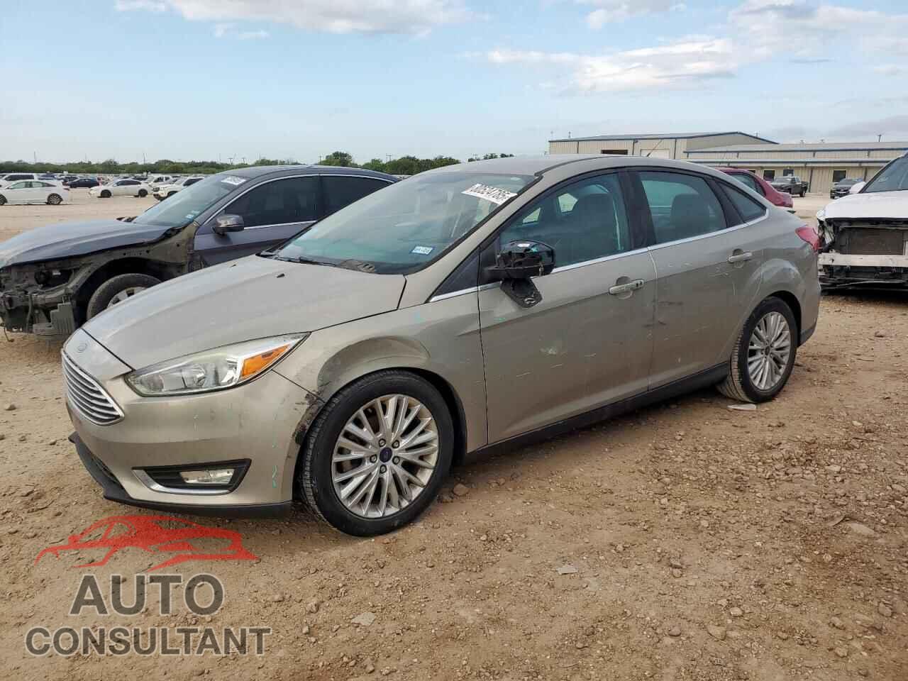 FORD FOCUS 2016 - 1FADP3J20GL314907