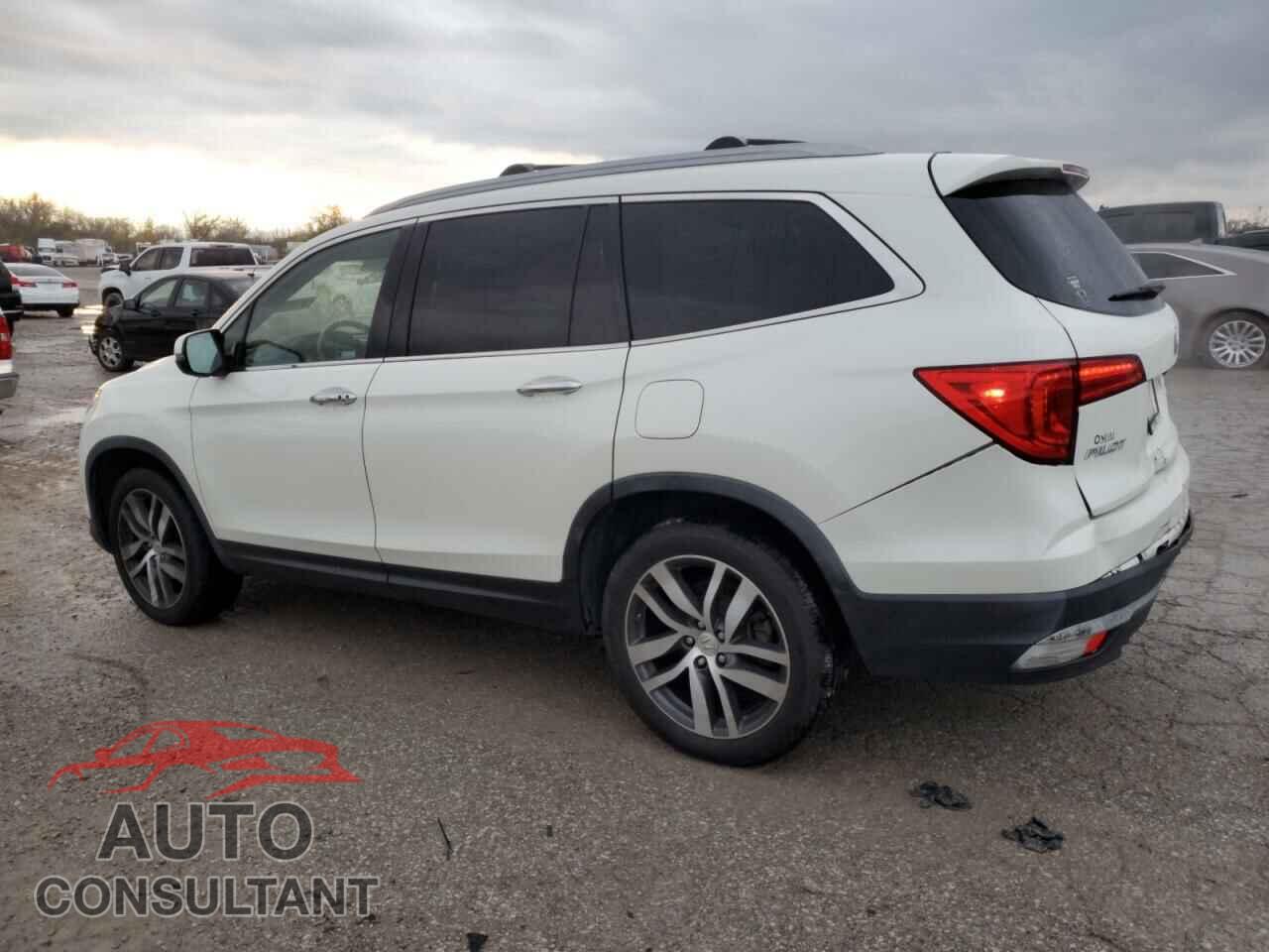 HONDA PILOT 2017 - 5FNYF6H06HB098943