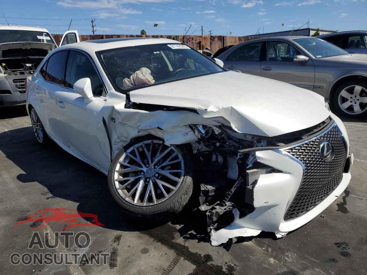 LEXUS IS 2014 - JTHBF1D20E5032383