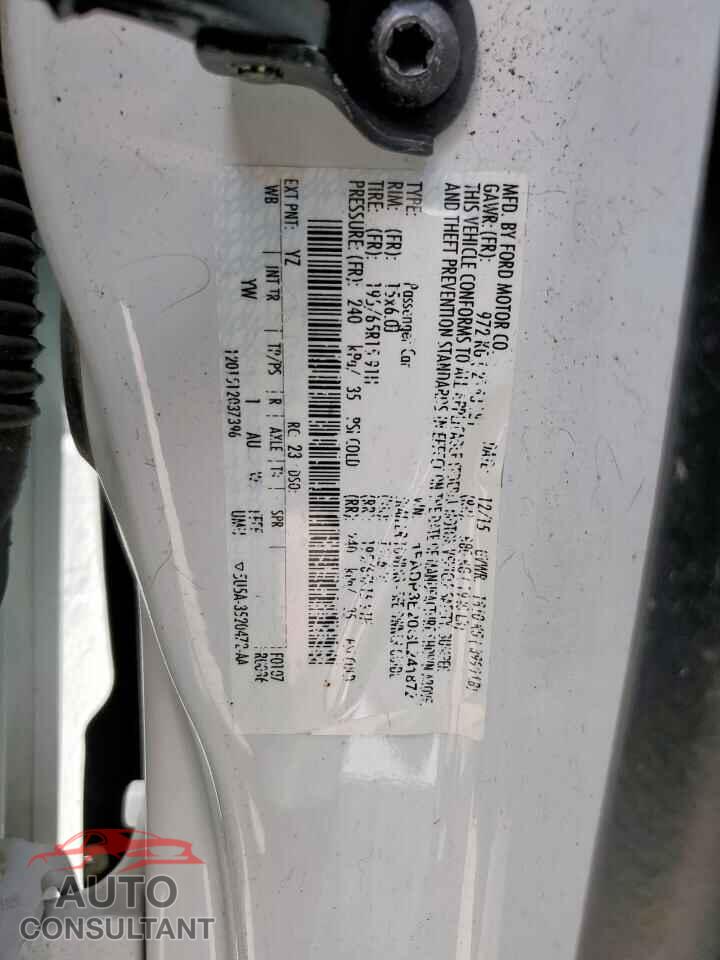 FORD FOCUS 2016 - 1FADP3E20GL241872