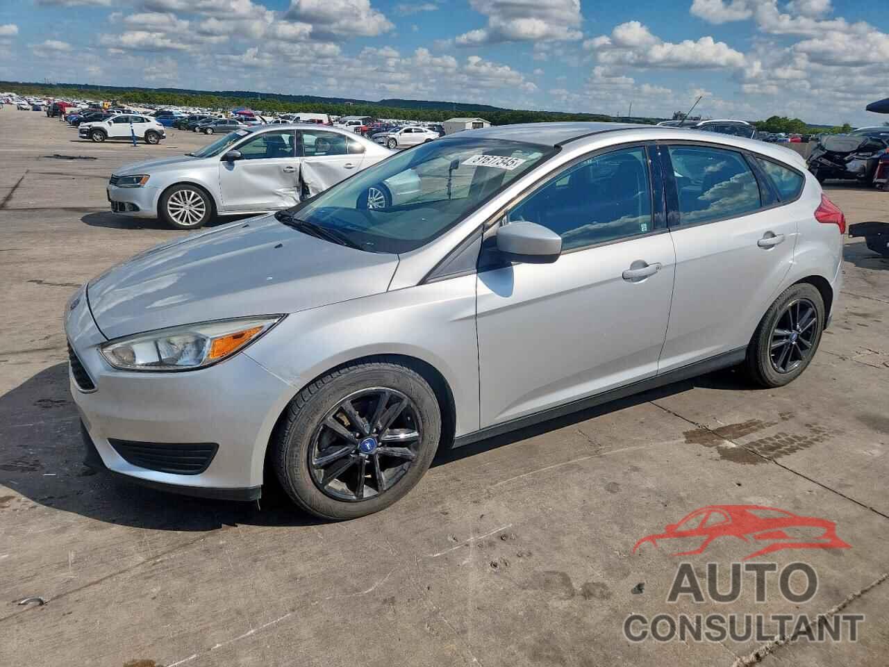 FORD FOCUS 2018 - 1FADP3K29JL286644