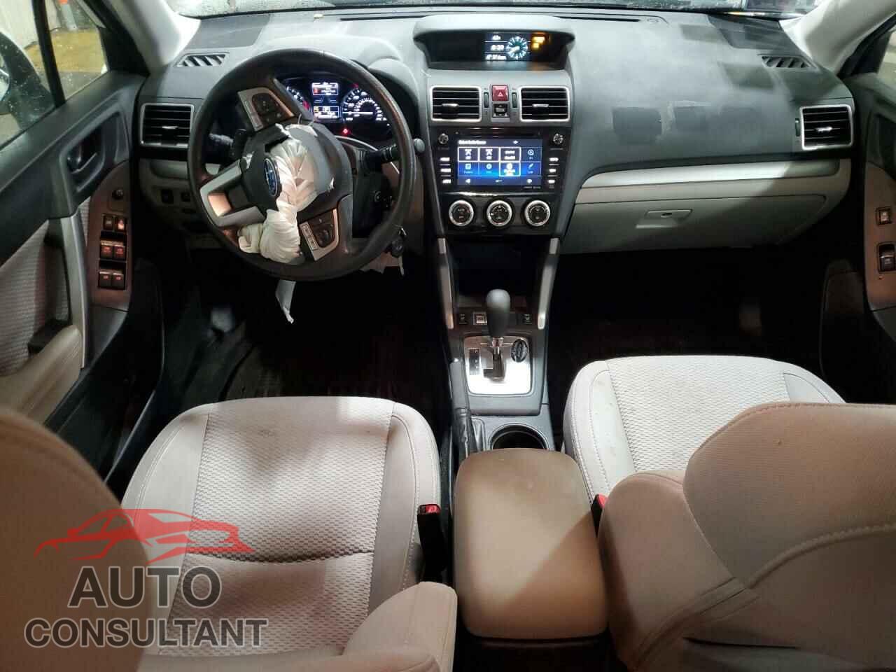 SUBARU FORESTER 2018 - JF2SJAGC3JH486576
