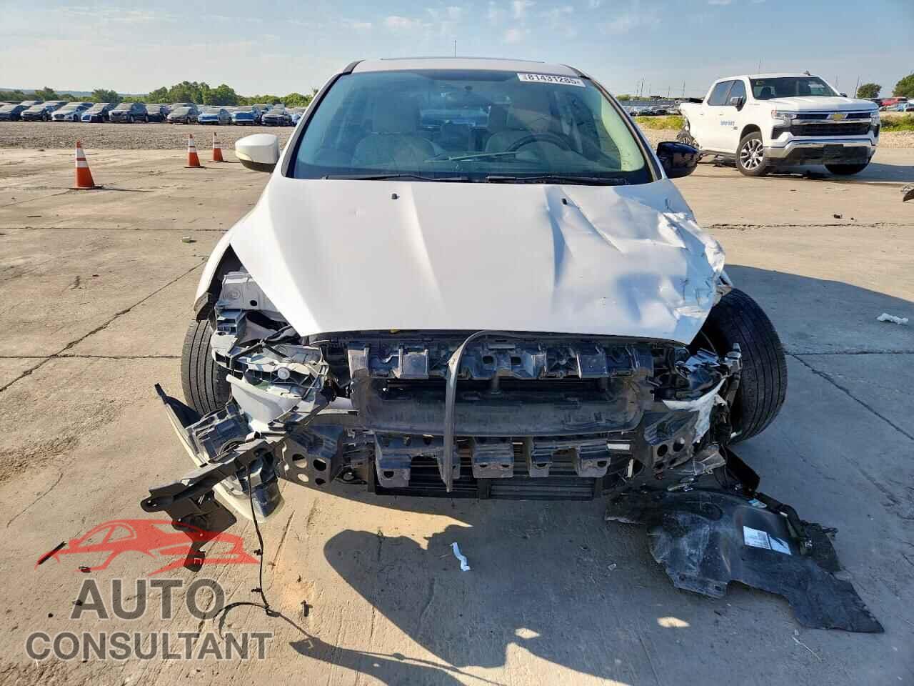 FORD FOCUS 2016 - 1FADP3N20GL314951