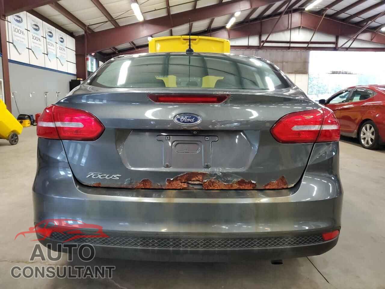 FORD FOCUS 2016 - 1FADP3E2XGL392959