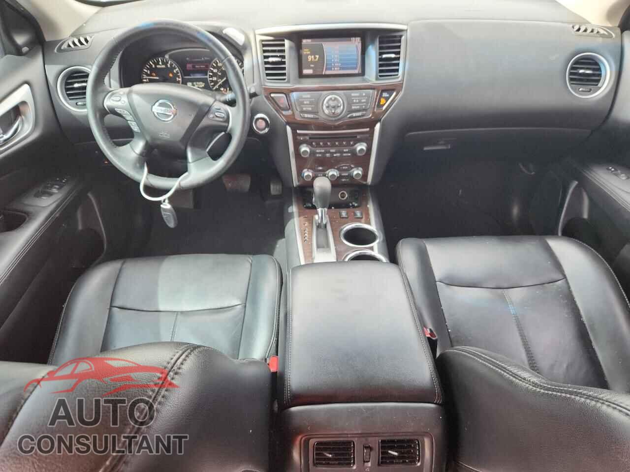 NISSAN PATHFINDER 2015 - 5N1AR2MN6FC685023