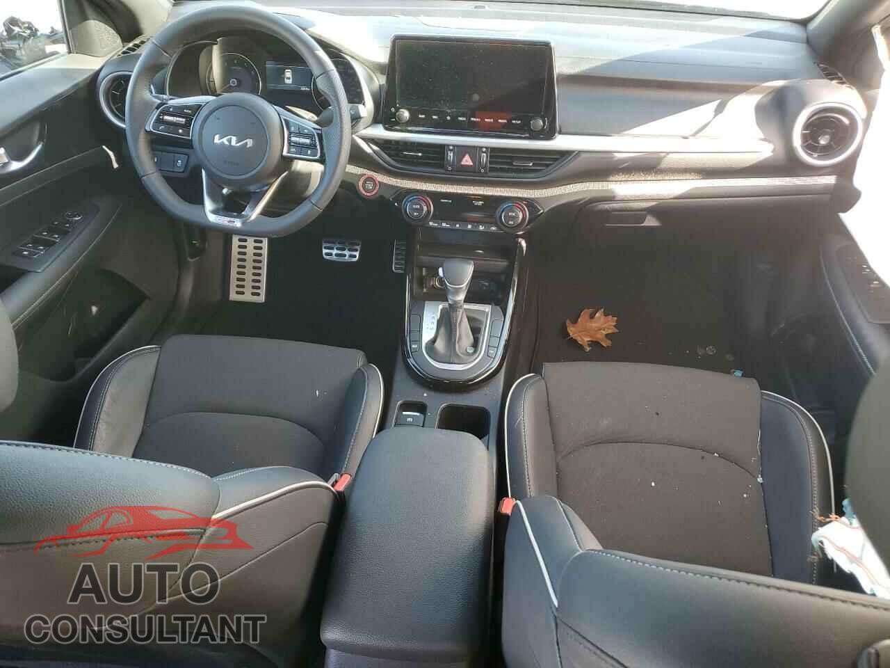 KIA FORTE 2024 - 3KPF54AD5RE816632